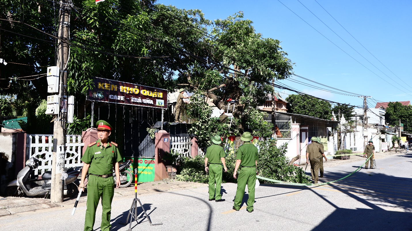 F:\Trung tâm CU DVC\2026\Công An xã\26.9\IMG_8376.JPG