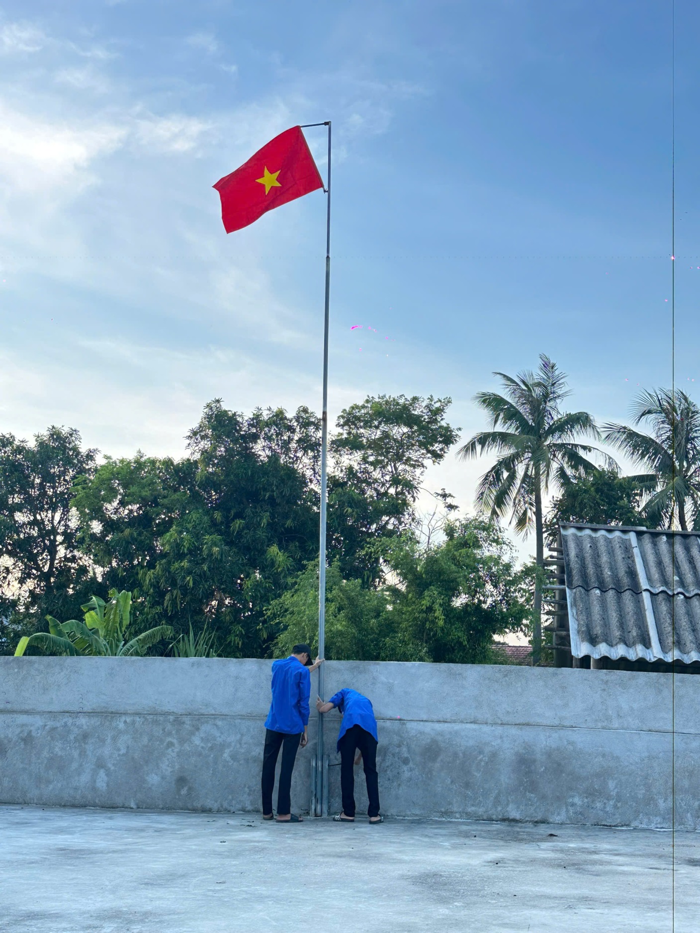 D:\Tuyên truyền\Ảnh\Đại hội\5e6d3527-1ab1-4387-86fa-2eee650a71c9.jfif