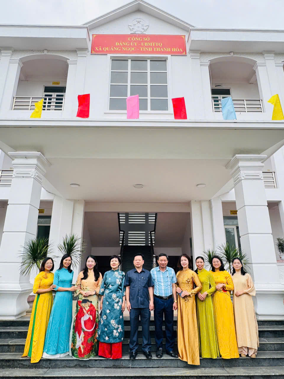 Description: F:\TUYÊN TRUYỀN\Fanpage\PHỤ NỮ\368c1dc2d5355b6b022422.jpg