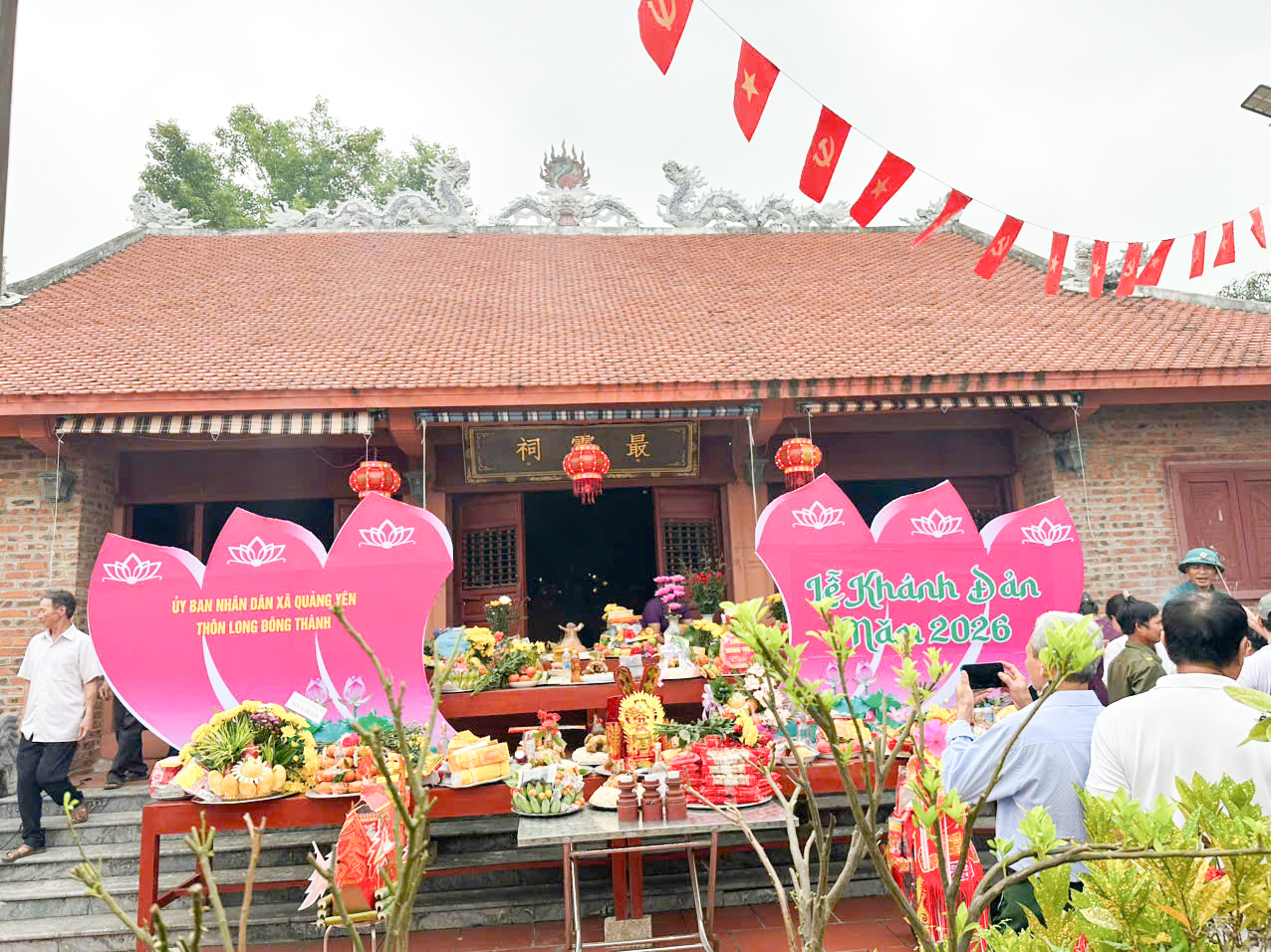 Lễ Giỗ Đức Thánh Đại Vương Tham Xung Tá Quốc tại Đền Sòng, xã Quảng Yên