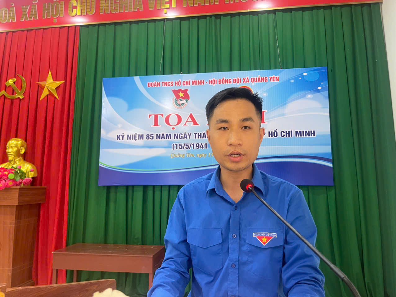 Anh-tin-bai