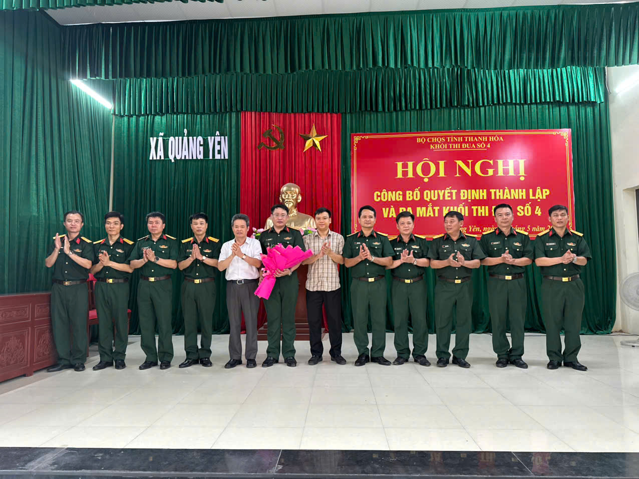 Anh-tin-bai