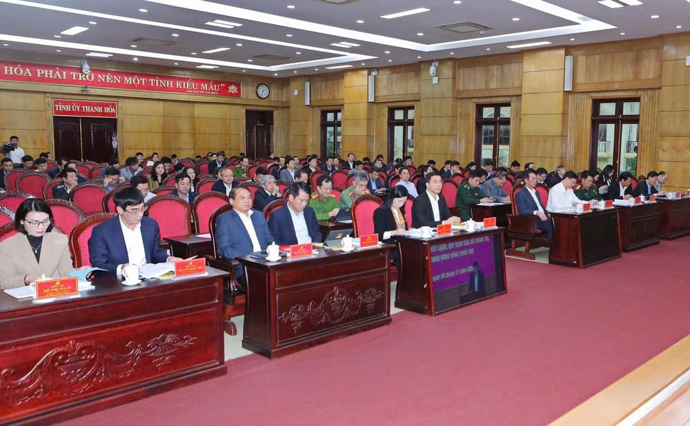 Hội nghị nghiên cứu, học tập, quán triệt, triển khai thực hiện các nghị quyết, chỉ thị, kết luận, quy định của Bộ Chính trị, Ban Bí thư Trung ương Đảng khóa XIII