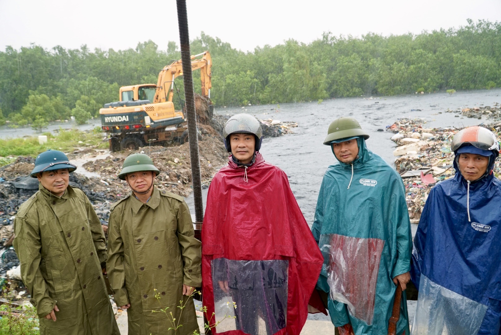 Anh-tin-bai