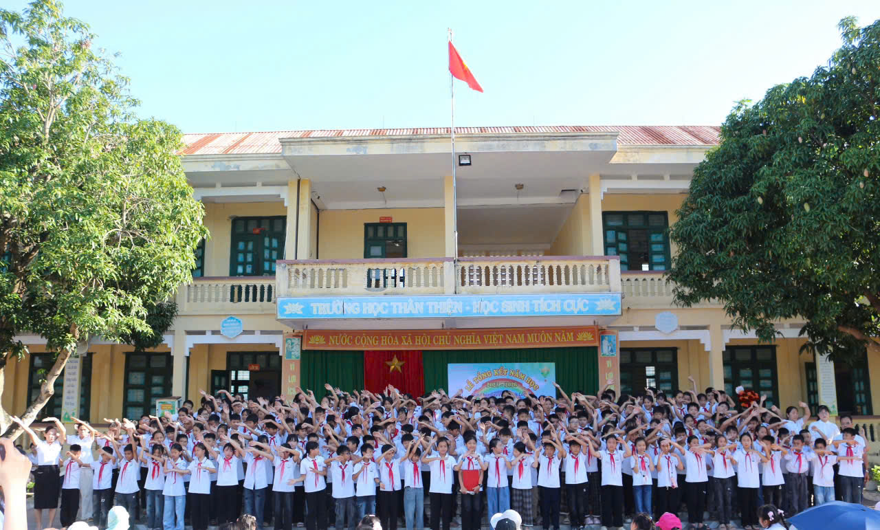 Anh-tin-bai