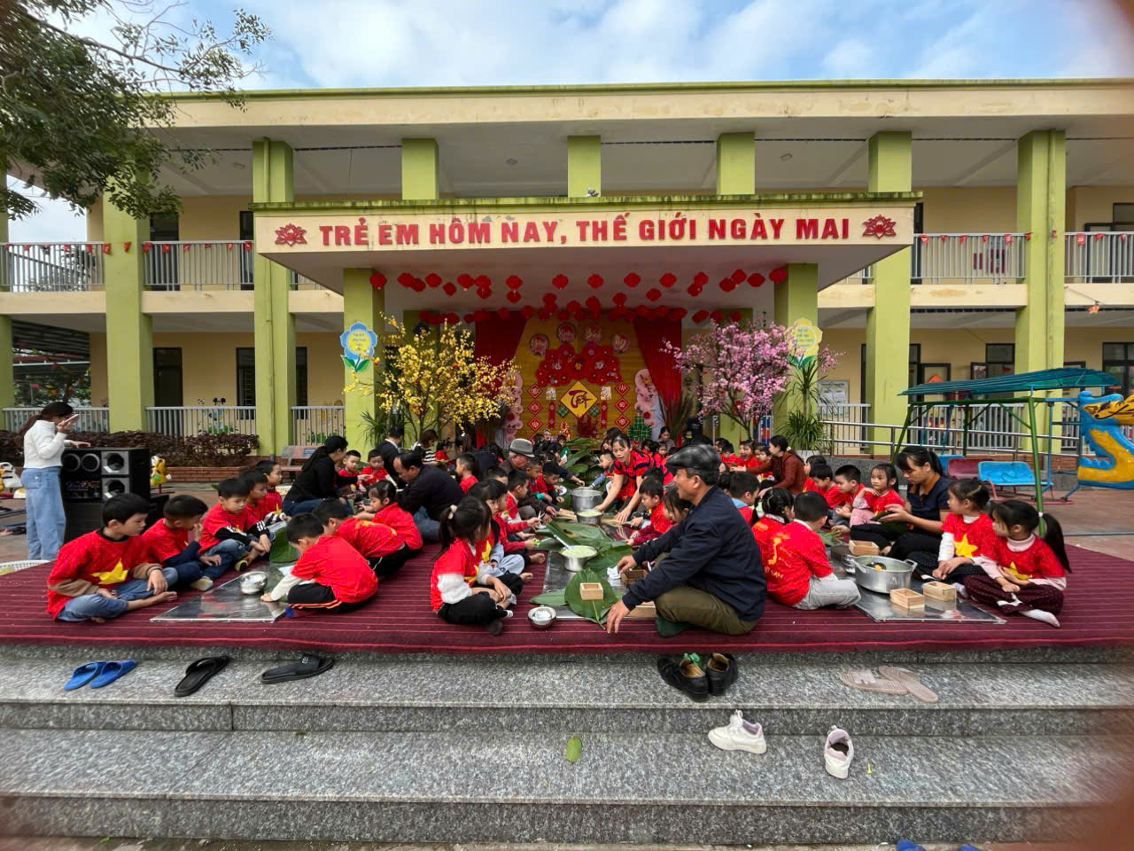 Anh-tin-bai