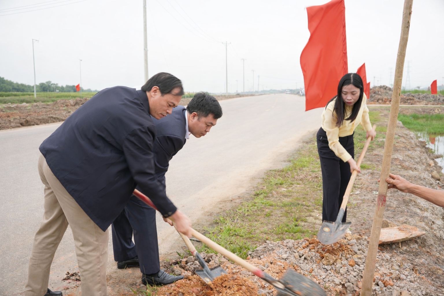 Đông Thành tổ chức Lễ phát động “Tết trồng cây đời đời nhớ ơn Chủ tịch Hồ Chí Minh”.