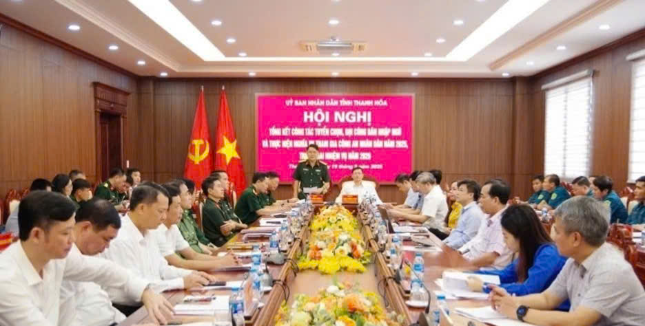 Triệu Lộc tham dự hội nghị trực tuyến toàn tỉnh tổng kết công tác tuyển chọn, gọi công dân nhập ngũ và thực hiện nghĩa vụ tham gia Công an Nhân dân năm 2025, triển khai nhiệm vụ năm 2026