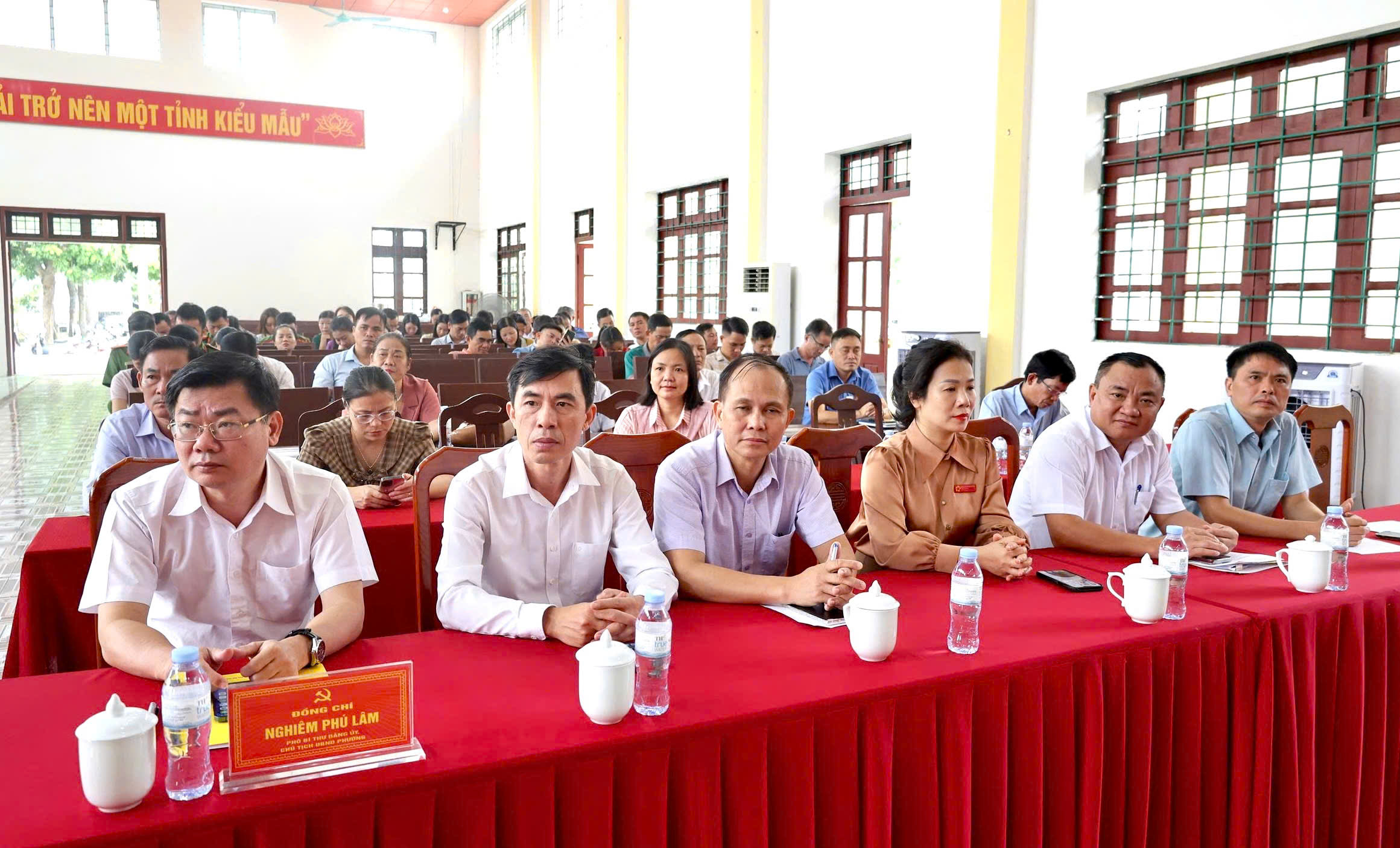 Phường Quảng Phú triển khai đồng bộ các nhiệm vụ bảo đảm vệ sinh môi trường, trật tự đô thị