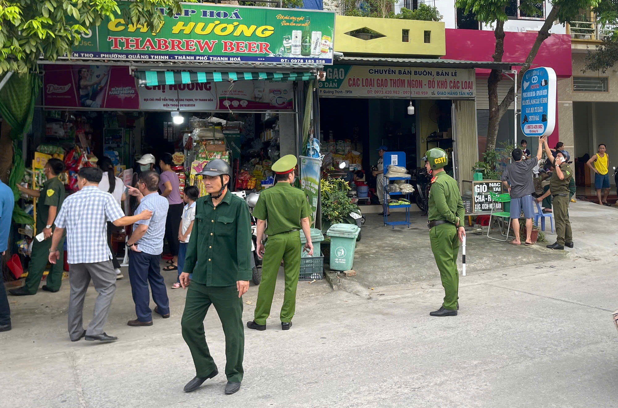 Anh-tin-bai
