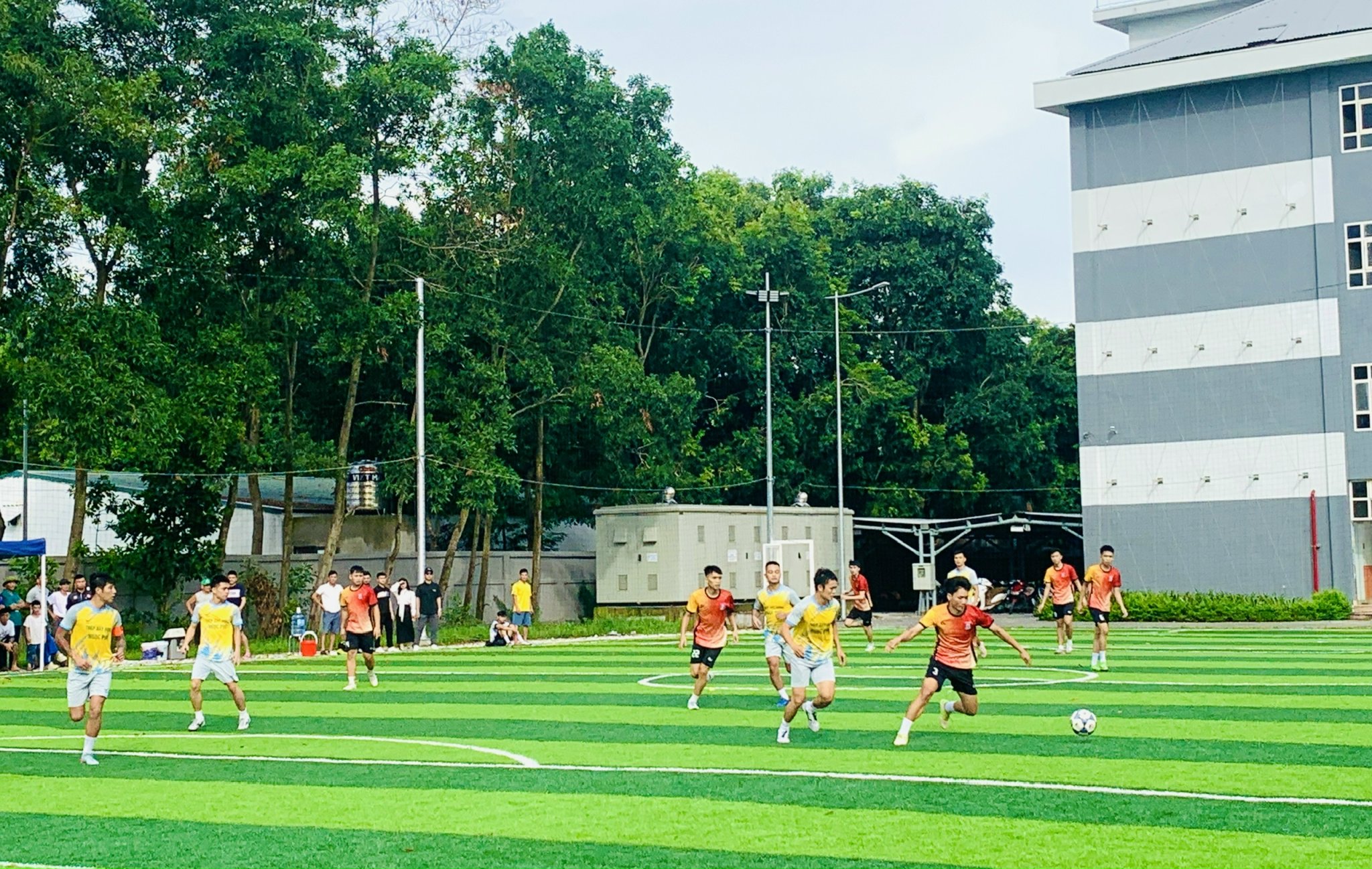 Anh-tin-bai