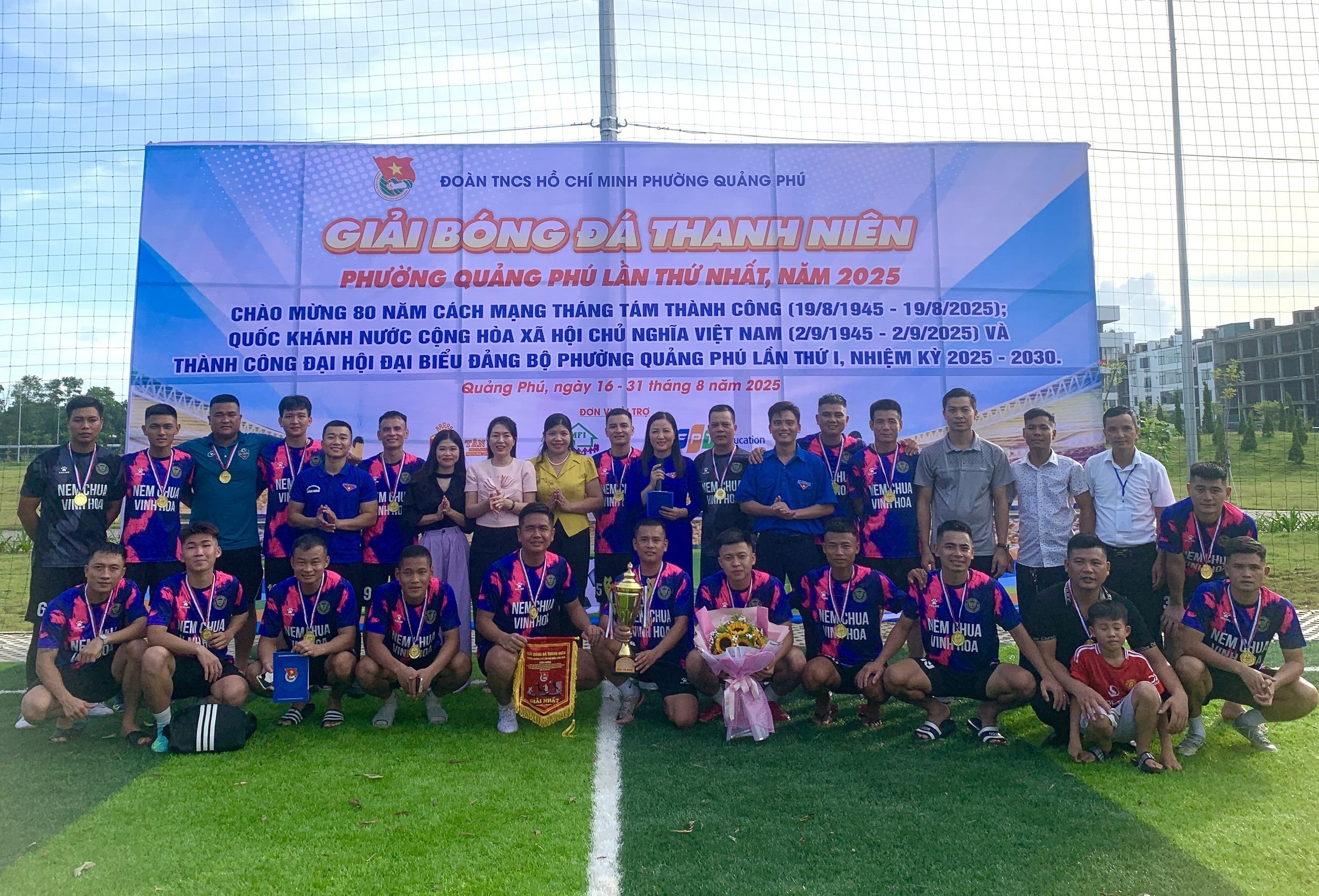 FC Quảng Thành đoạt Cúp vô địch Giải bóng đá Thanh niên phường Quảng Phú lần thứ nhất, năm 2025