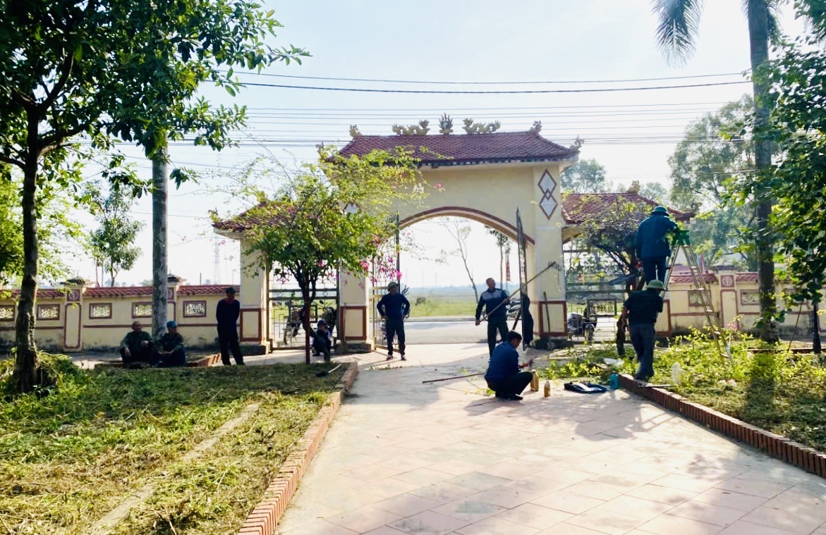 Anh-tin-bai