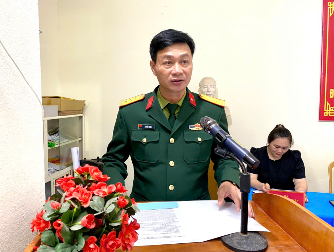 Anh-tin-bai