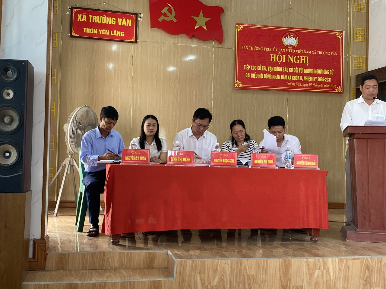 HỘI NGHỊ TIẾP XÚC CỬ TRI, VẬN ĐỘNG BẦU CỬ ĐẠI BIỂU HĐND XÃ TRƯỜNG VĂN KHÓA II, NHIỆM KỲ 2026 – 2031 TẠI THÔN YÊN LĂNG - ĐƠN VỊ BẦU CỬ SỐ 4