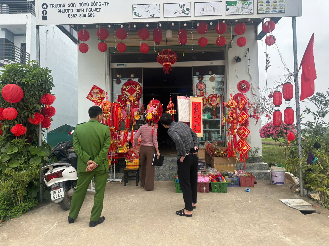 Anh-tin-bai