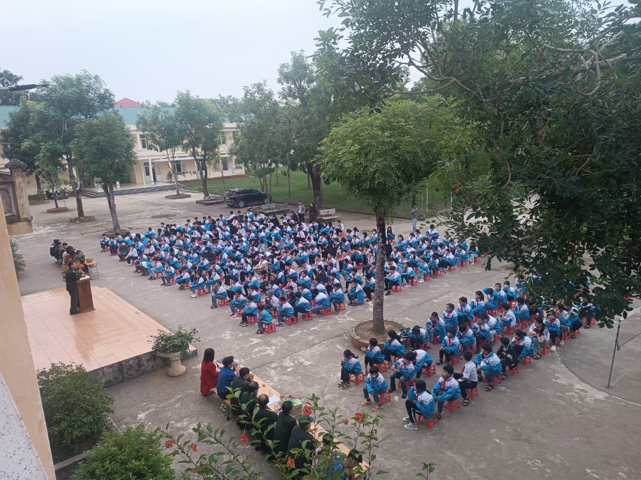 nói chuyện 3.jpg