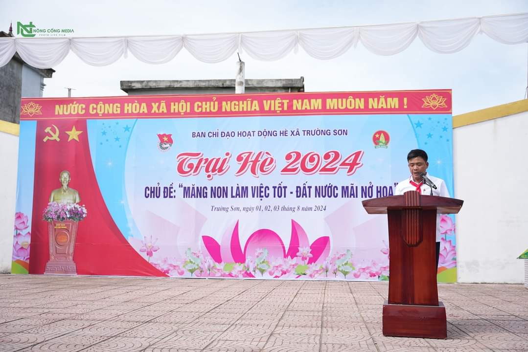 việt.jpg