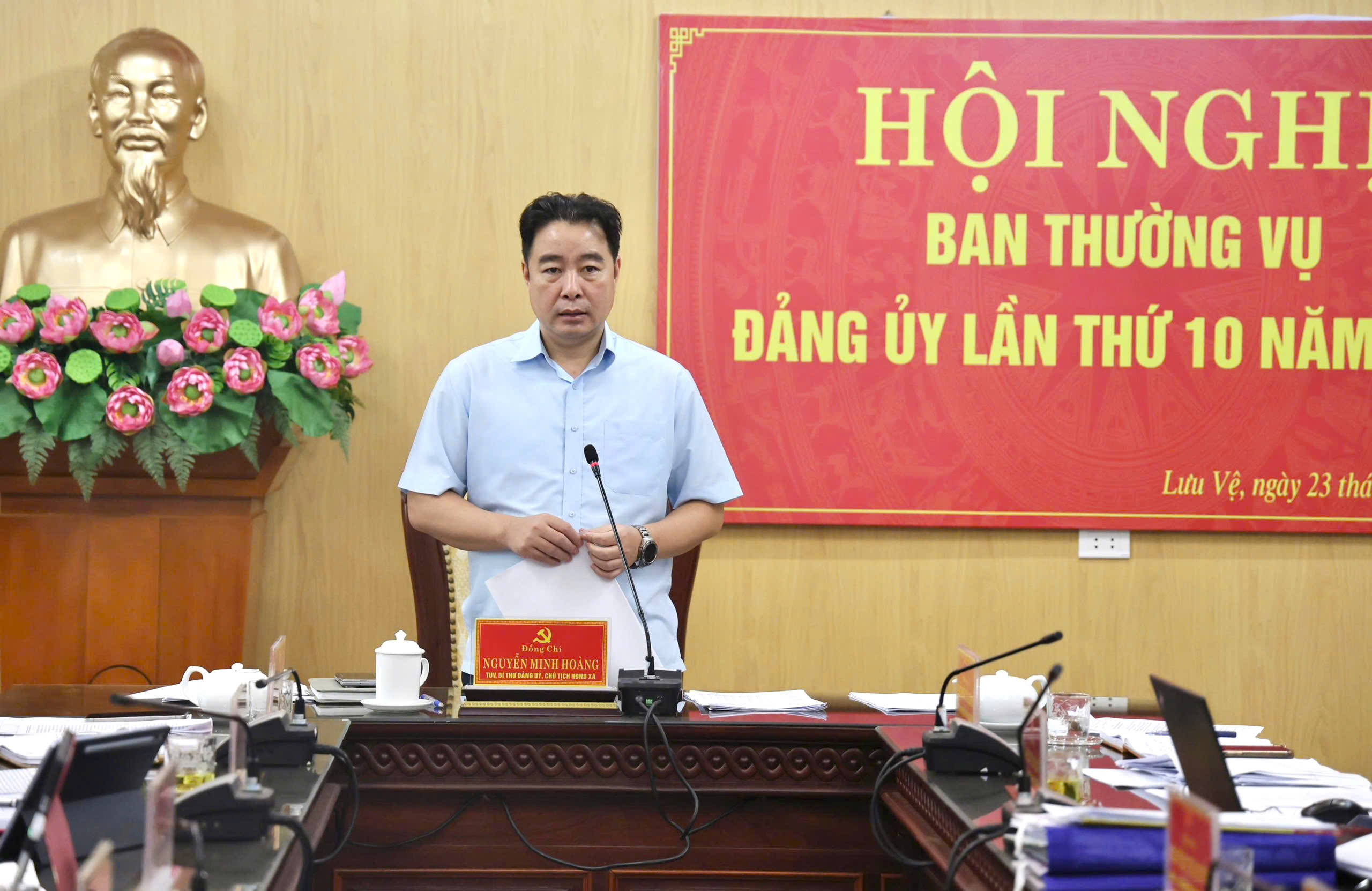 Anh-tin-bai