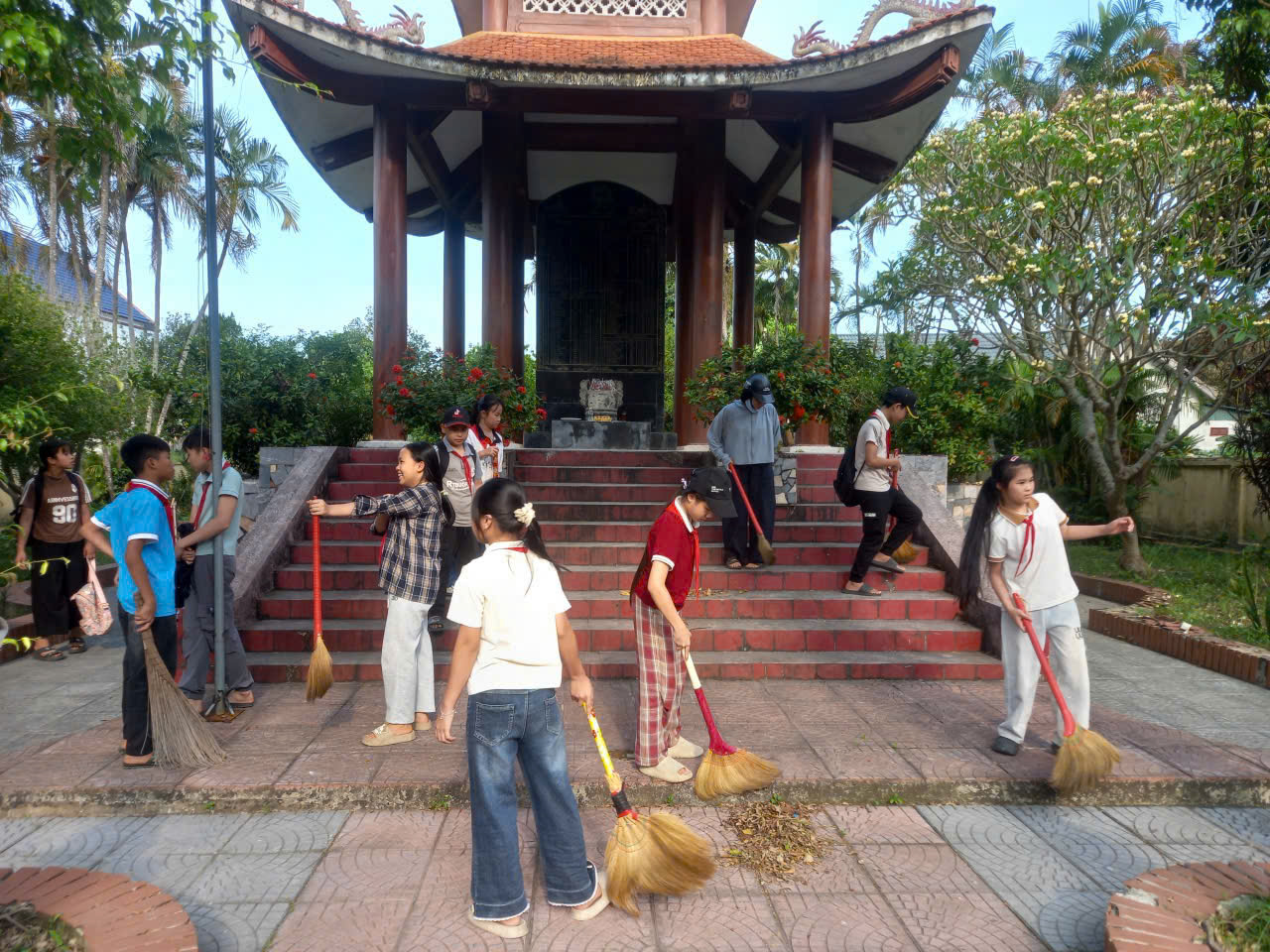 Anh-tin-bai