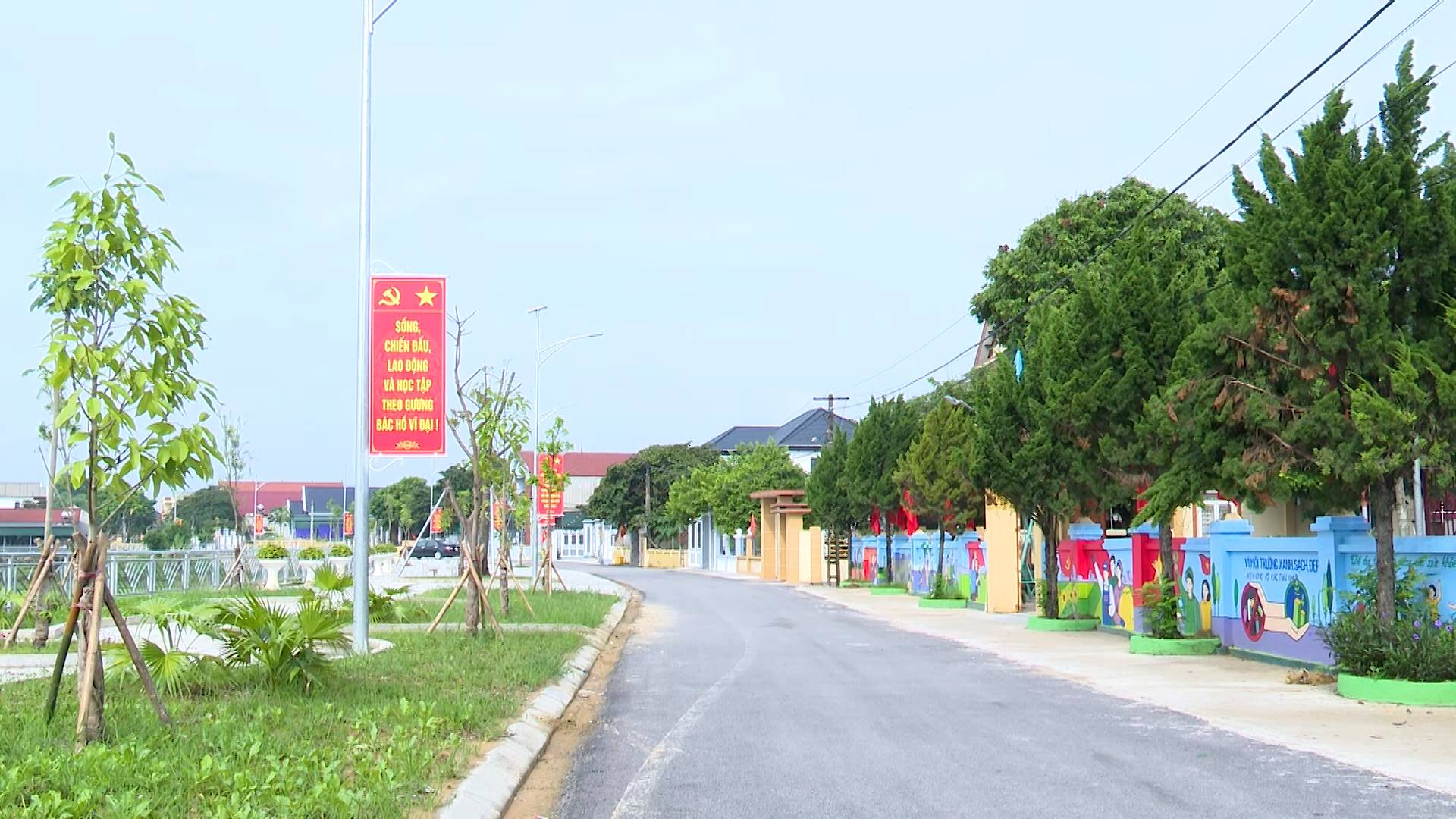 Anh-tin-bai