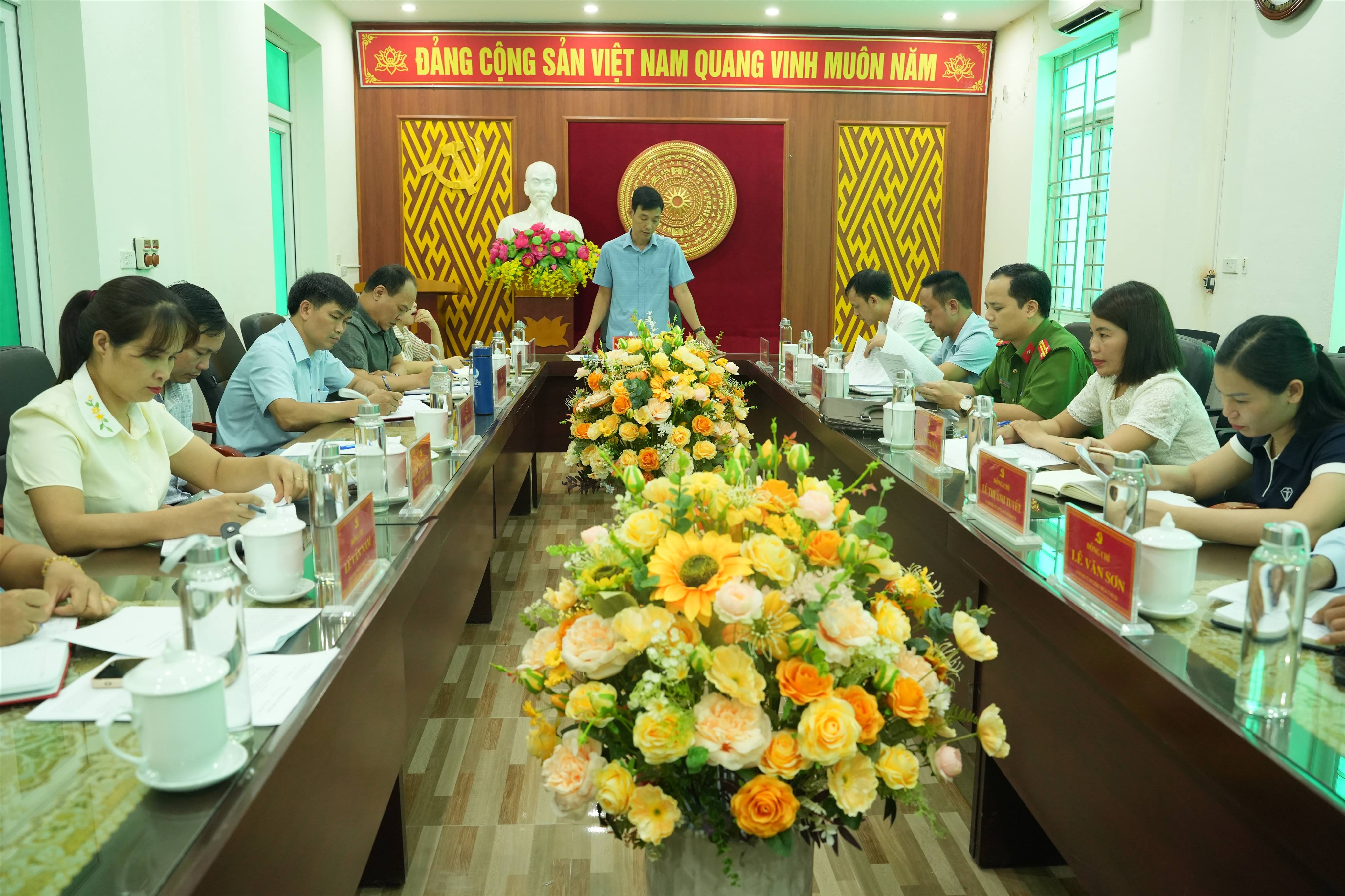 BAN CÔNG TÁC 35 XÃ THỌ LONG TỔ CHỨC HỘI NGHỊ GIAO BAN 6 THÁNG ĐẦU NĂM, TRIỂN KHAI NHIỆM VỤ 6 THÁNG CUỐI NĂM 2026