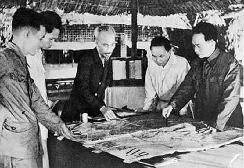 Anh-tin-bai