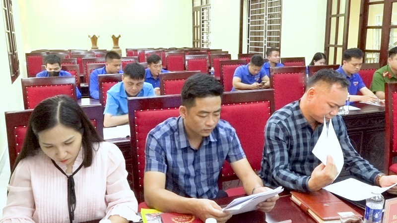 Anh-tin-bai