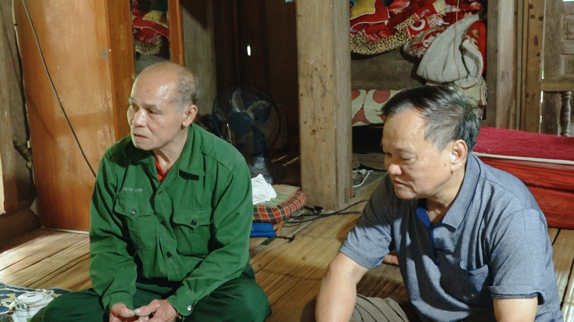 Anh-tin-bai