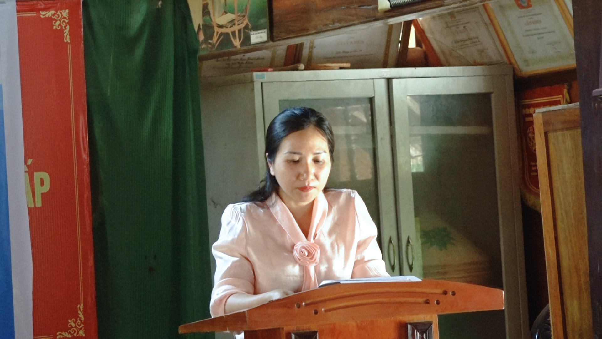 Anh-tin-bai