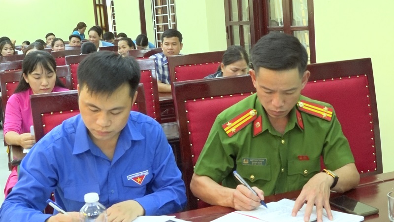 Anh-tin-bai