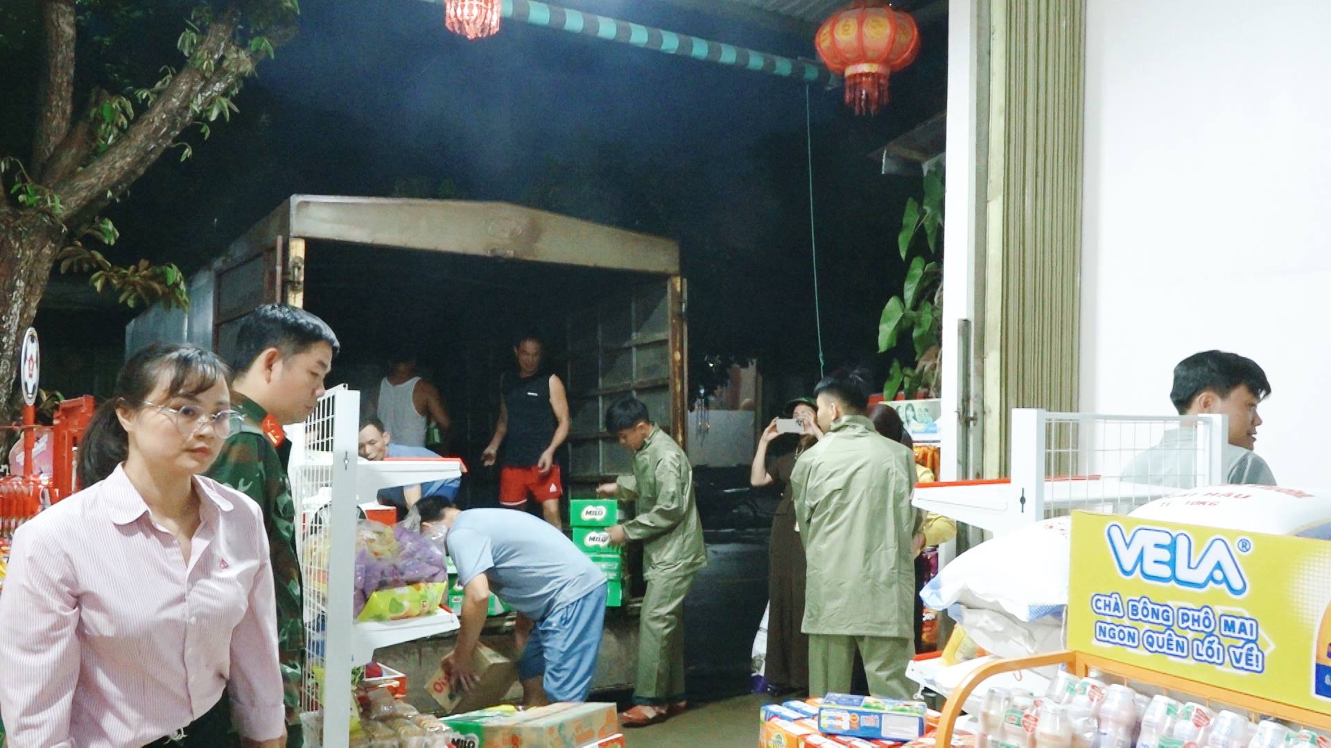 Anh-tin-bai