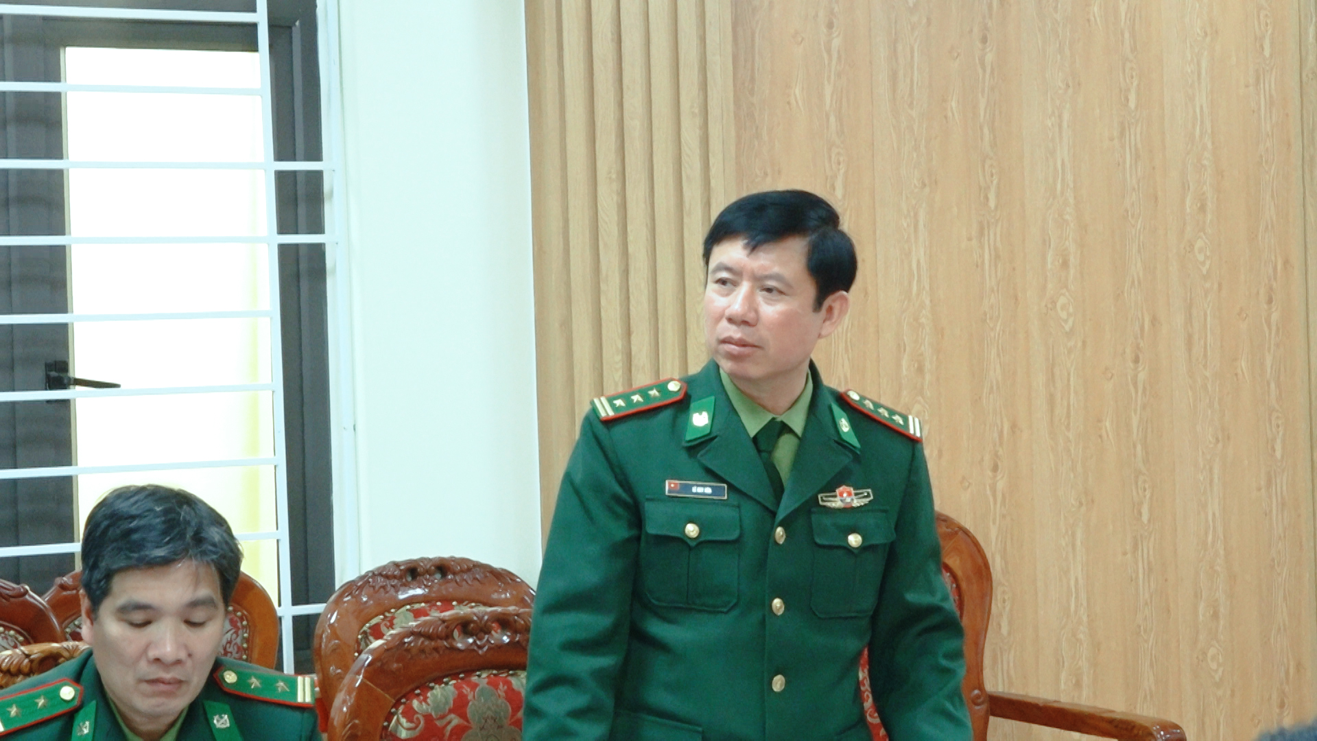 Anh-tin-bai