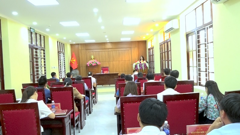 Anh-tin-bai