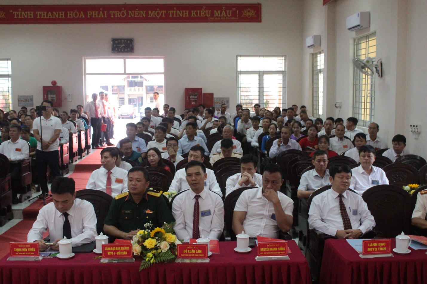 D:\Năm 2025\Tháng 8\Tuần 3\ảnh đại hội 2\IMG_5322.JPG