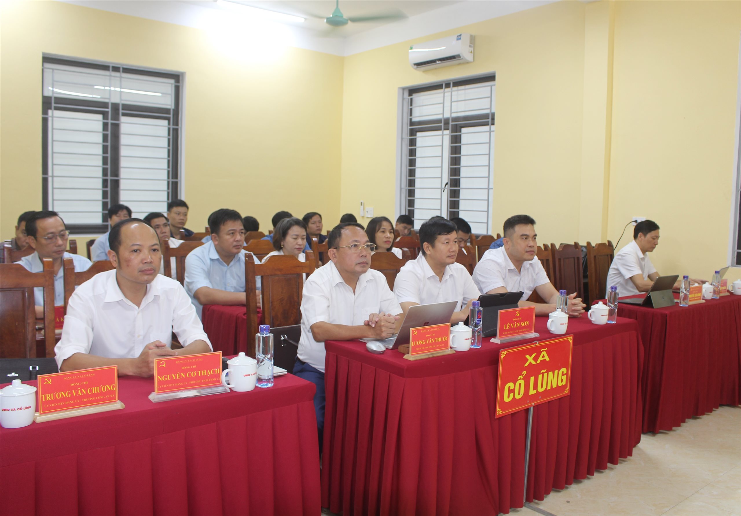 Đảng ủy xã Cổ Lũng tham dự hội nghị nghiên cứu, học tập, quán triệt các nghị quyết, chỉ thị của Bộ Chính trị