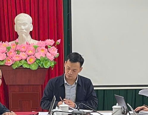 Anh-tin-bai