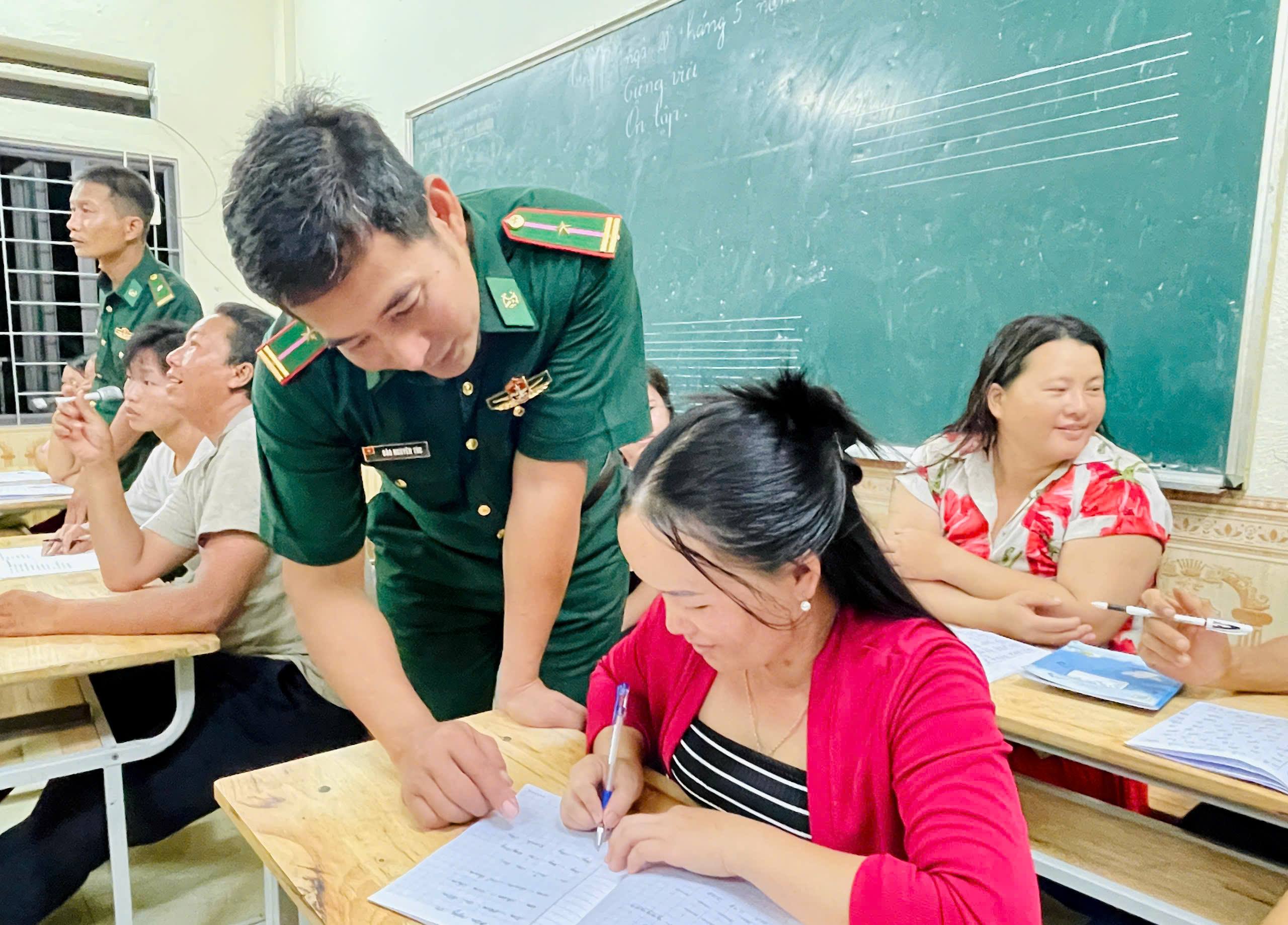 Anh-tin-bai