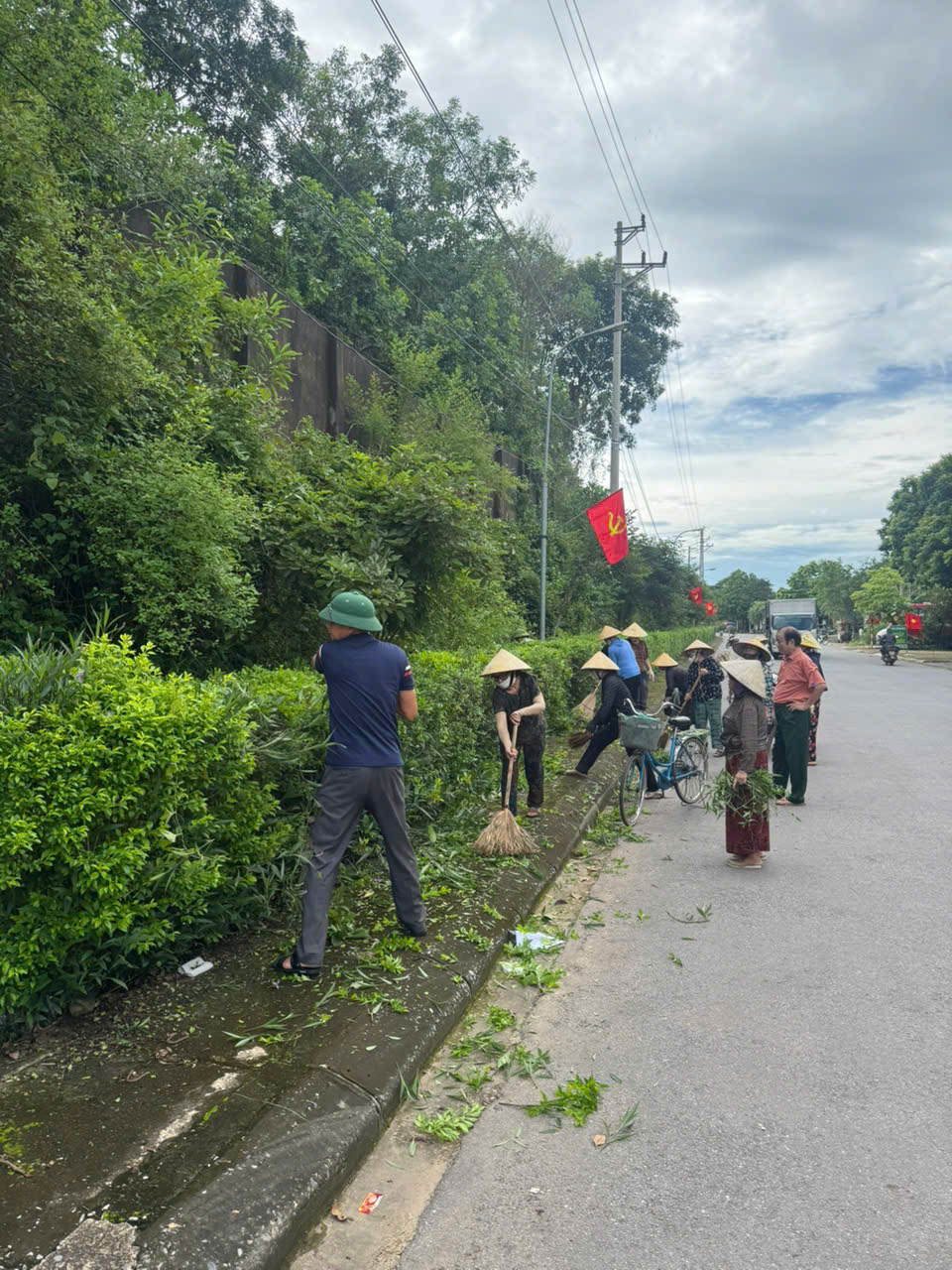 Anh-tin-bai