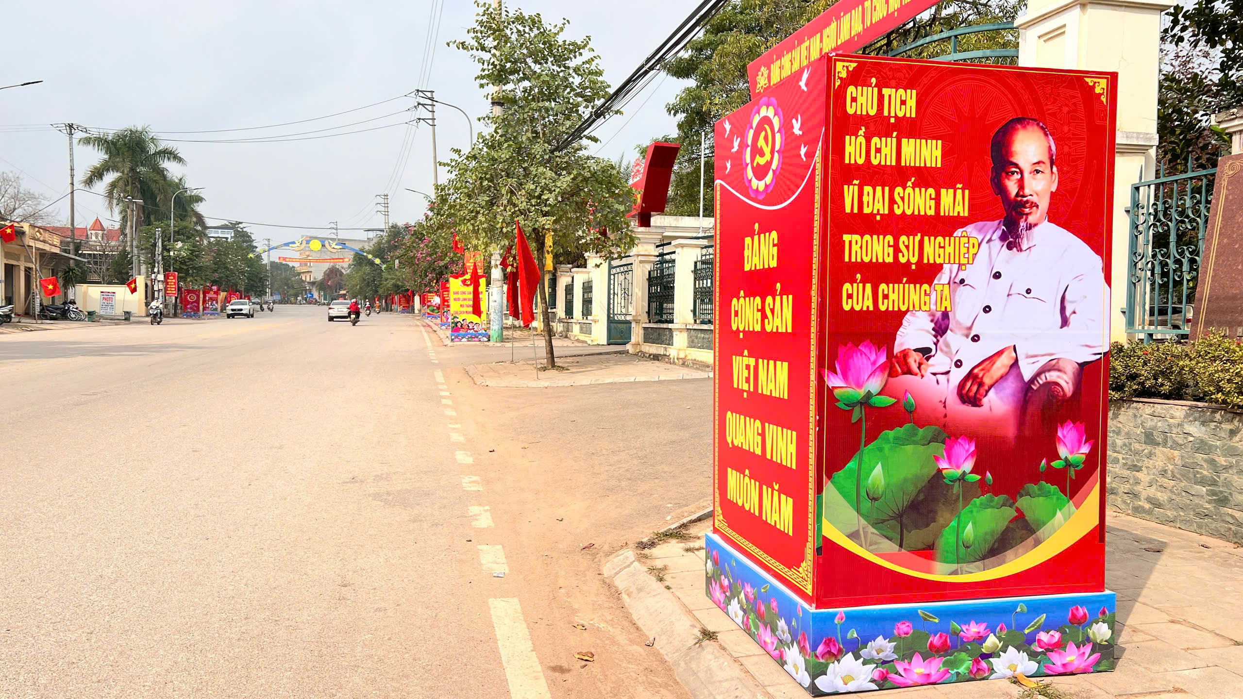 Anh-tin-bai