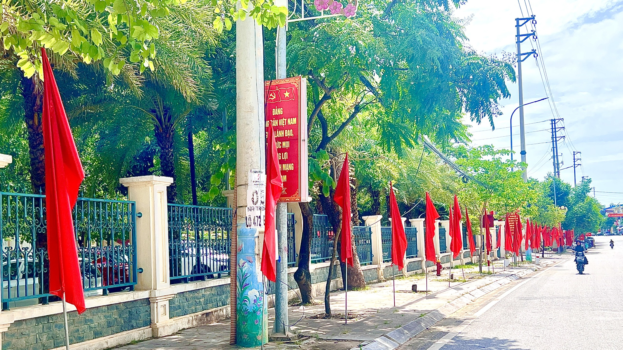 Anh-tin-bai