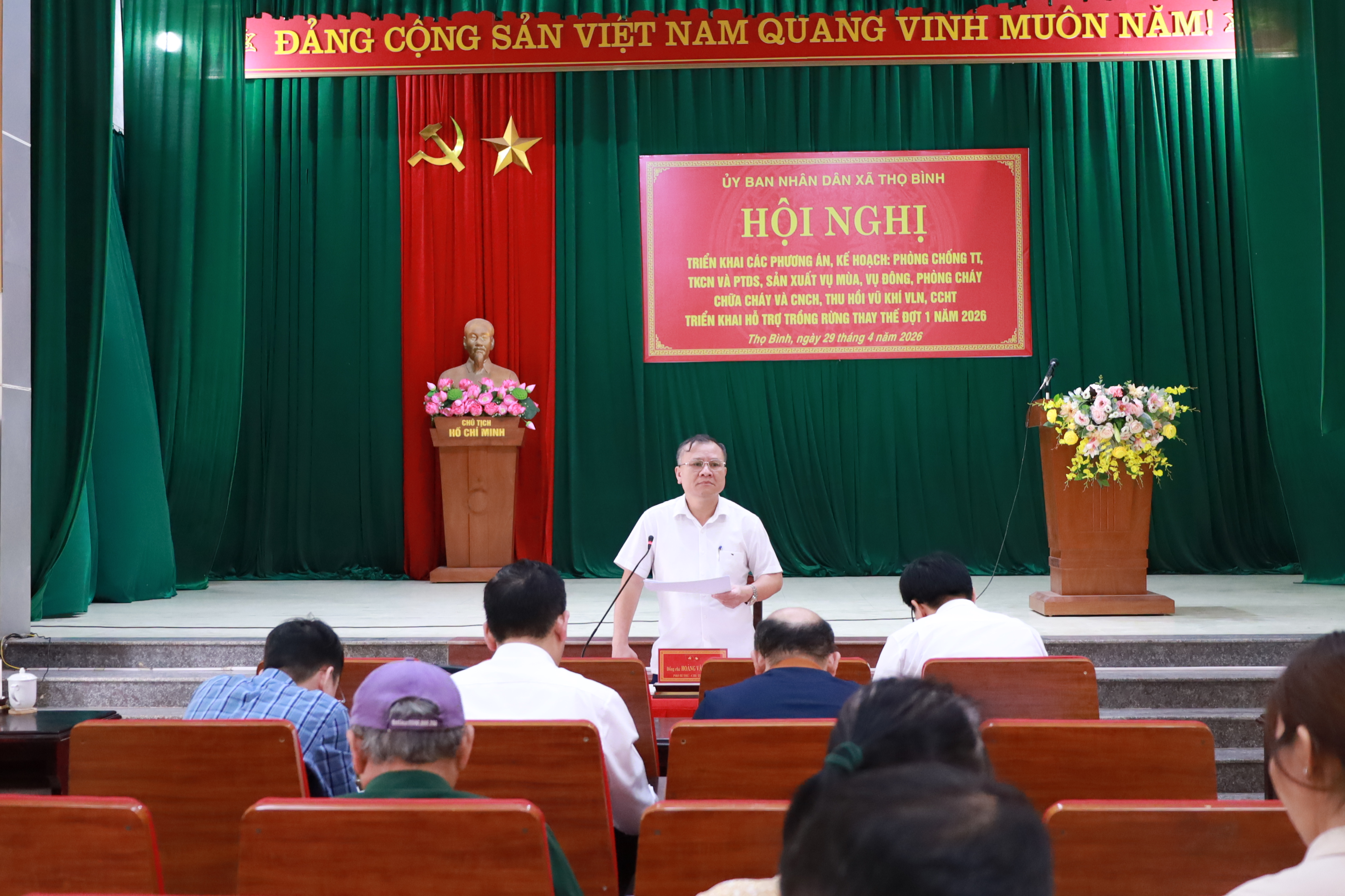 xã Thọ Bình tổ chức Hội nghị triển khai phương án kế hoạch phòng chống thiên tai , tìm kiếm cứu nạn và phòng thủ dân sự năm 2026 ; Triển khai phương án sản xuất vụ Mùa , vụ Đông; Phòng cháy chữa cháy cứu nạn cứu hộ, thu hồi vũ khí vật liệu nổ công cụ hỗ trợ; Triển khai hỗ trợ trồng rừng thay thế đợt 1 năm 2026.