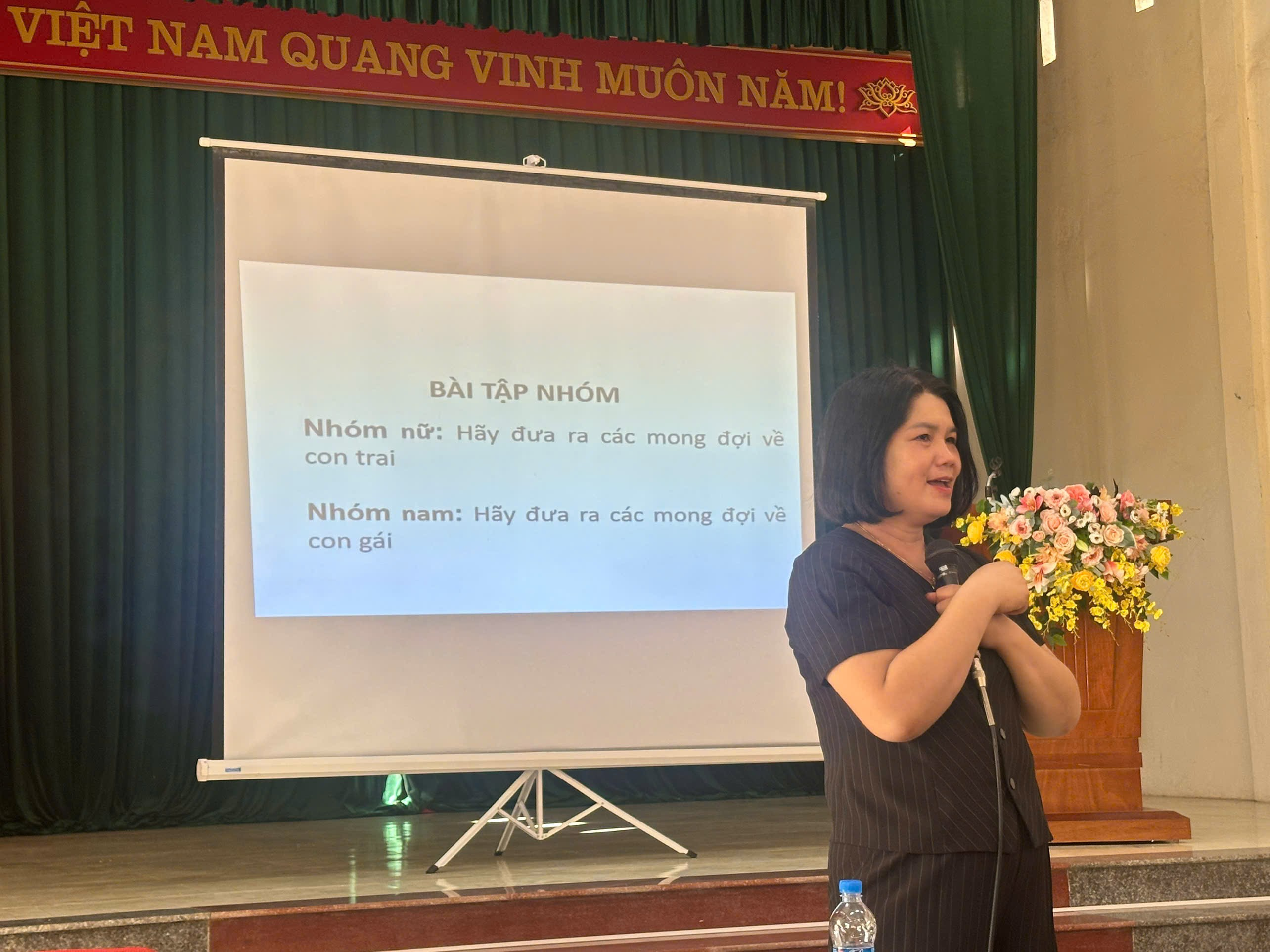 LỚP TẬP HUẤN VỀ BÌNH ĐẲNG GIỚI