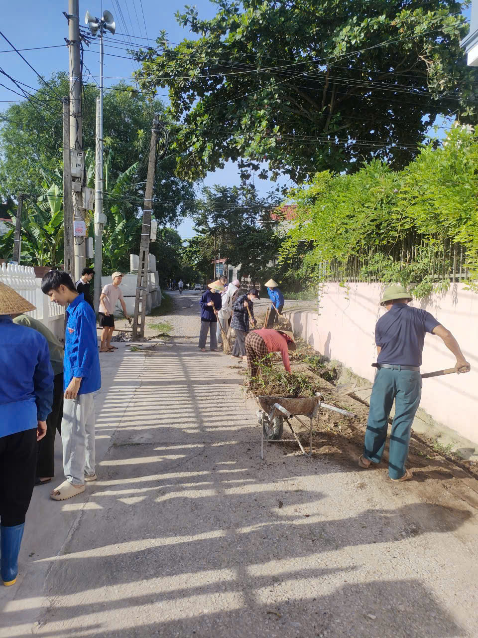 Xã Thọ Phú đẩy mạnh thu gom rác thải, bảo vệ, giữ gìn VSMT trên địa bàn xã hướng tới Lễ kỷ niệm 80 năm Quốc Khánh 2/9