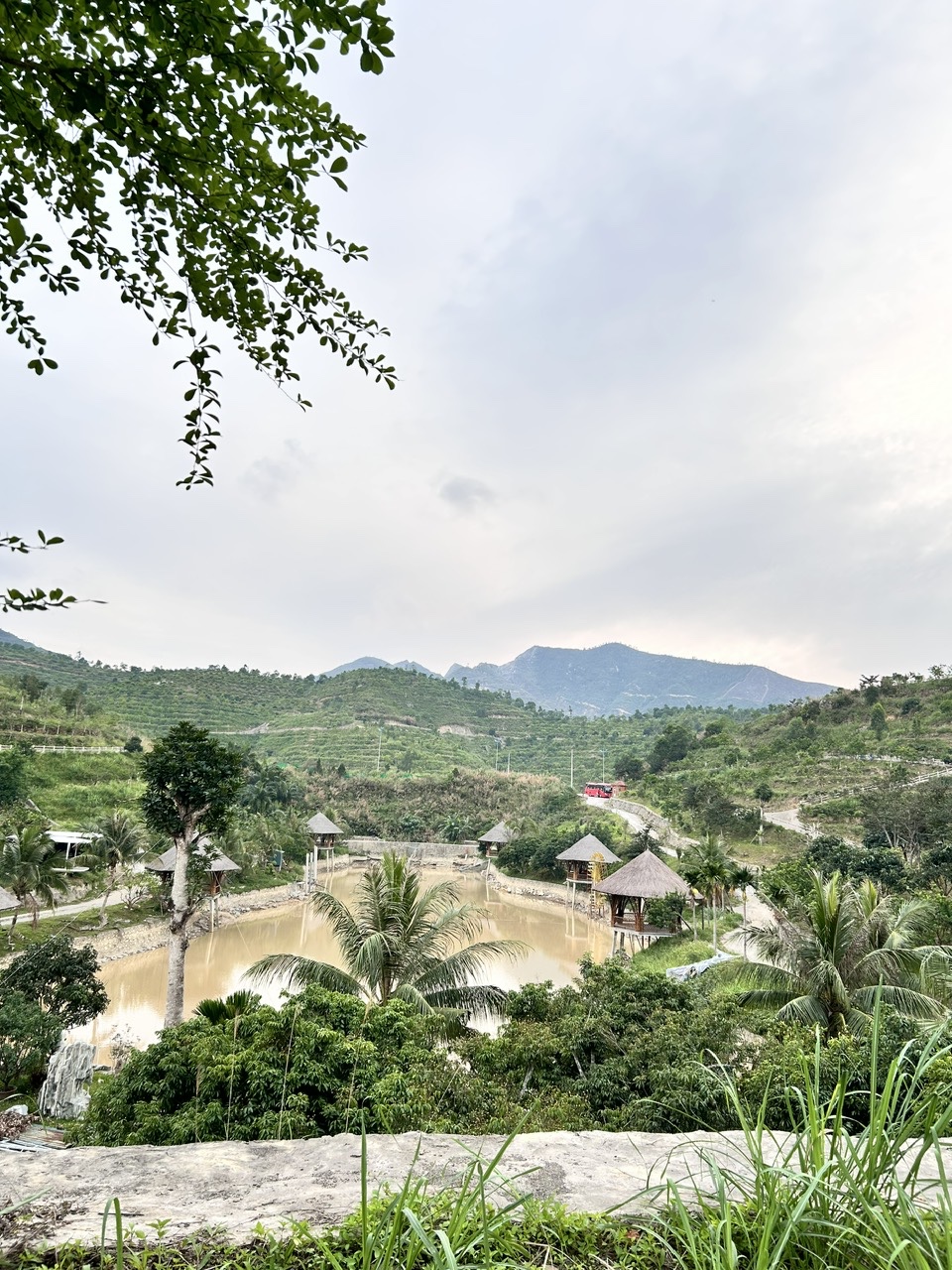 Anh-tin-bai