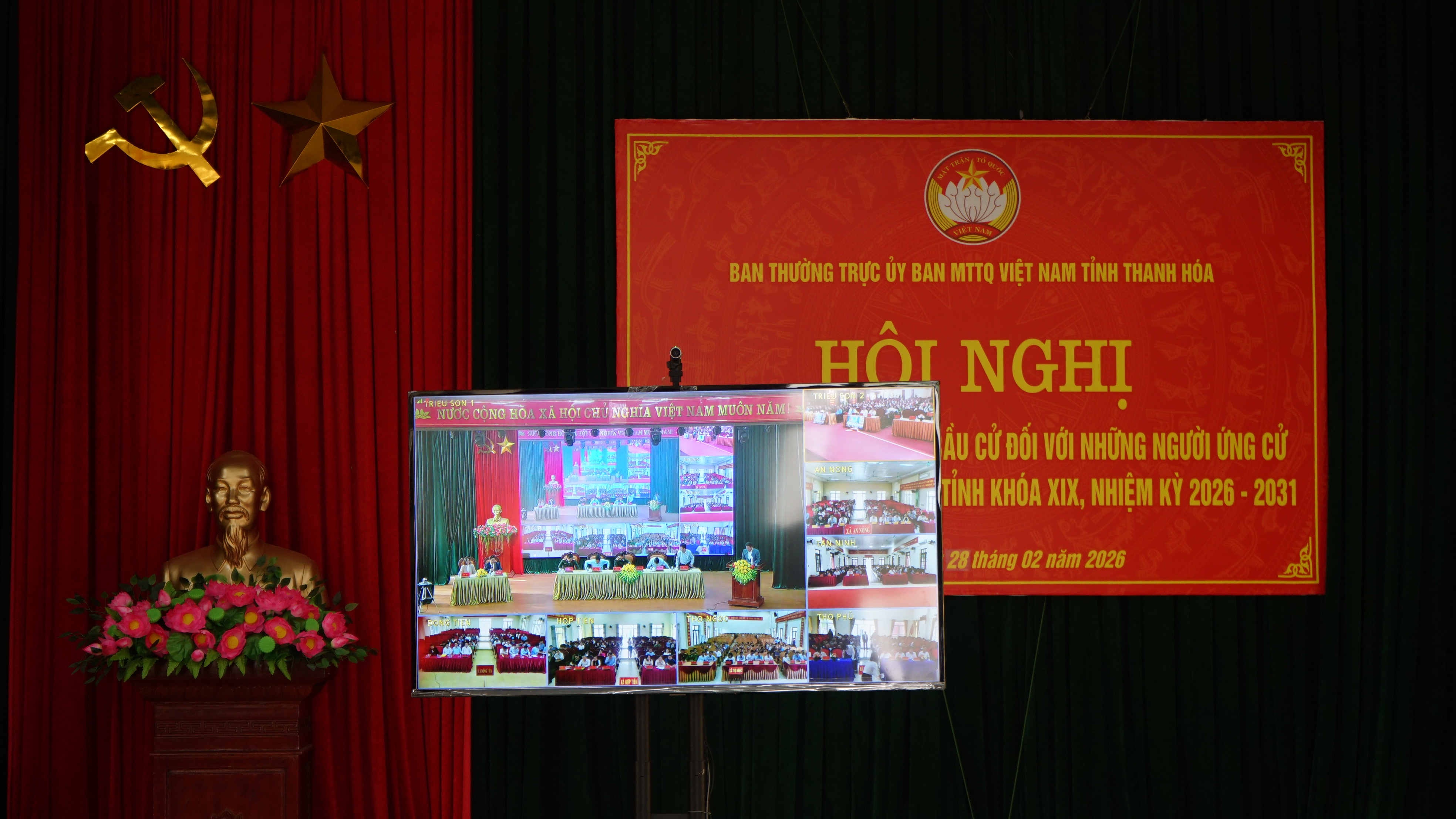 Anh-tin-bai