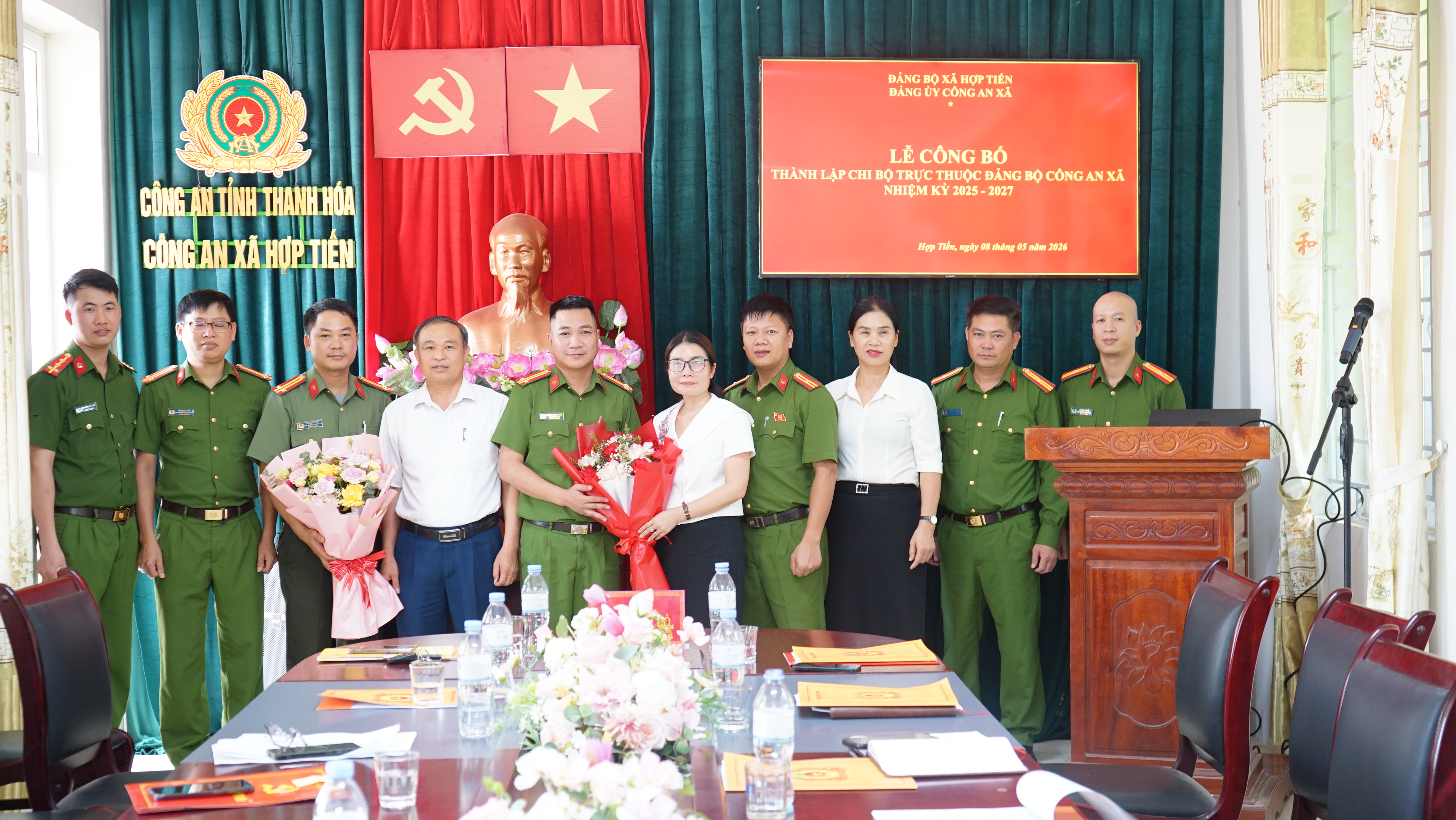 Anh-tin-bai