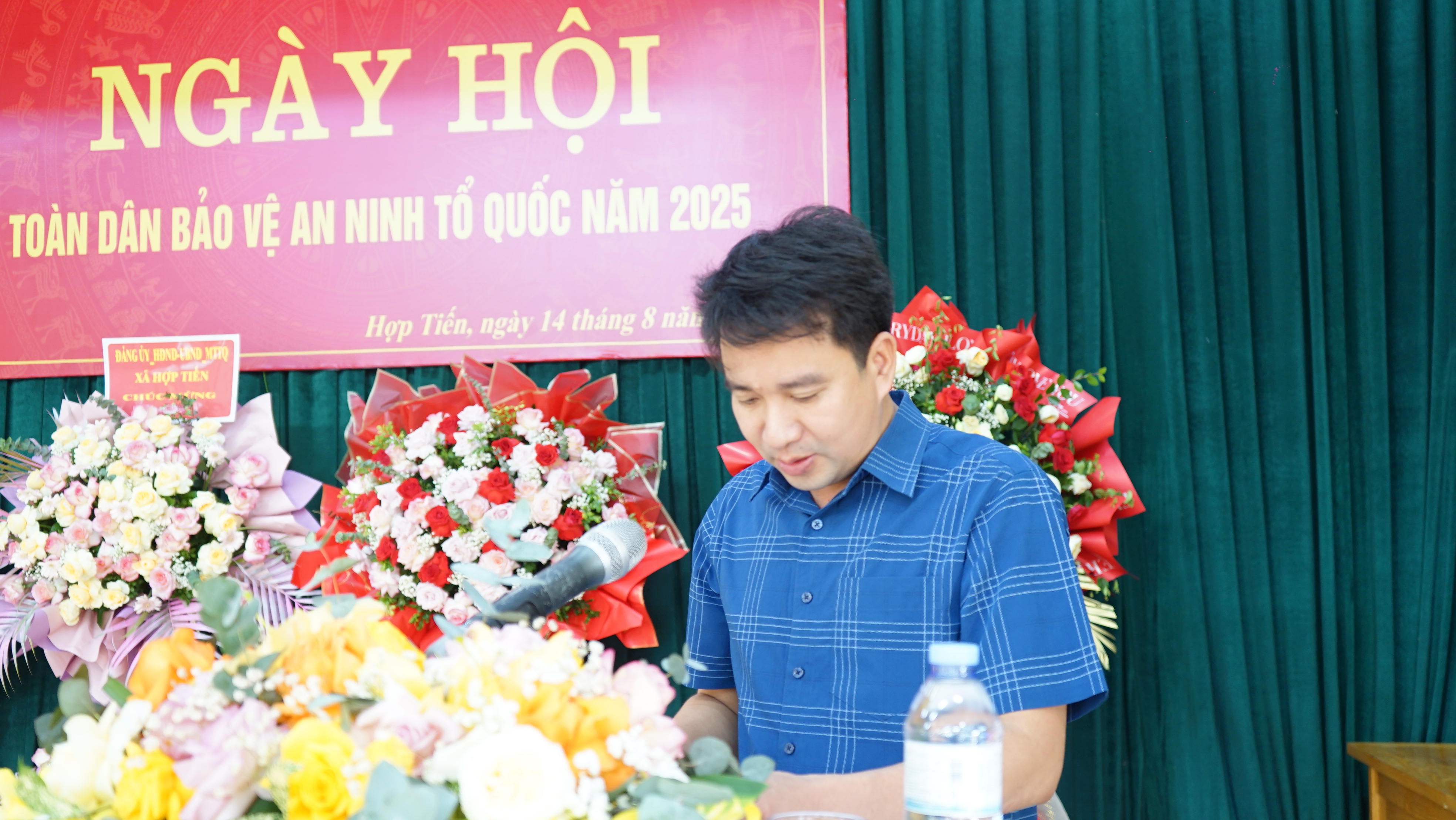 Anh-tin-bai