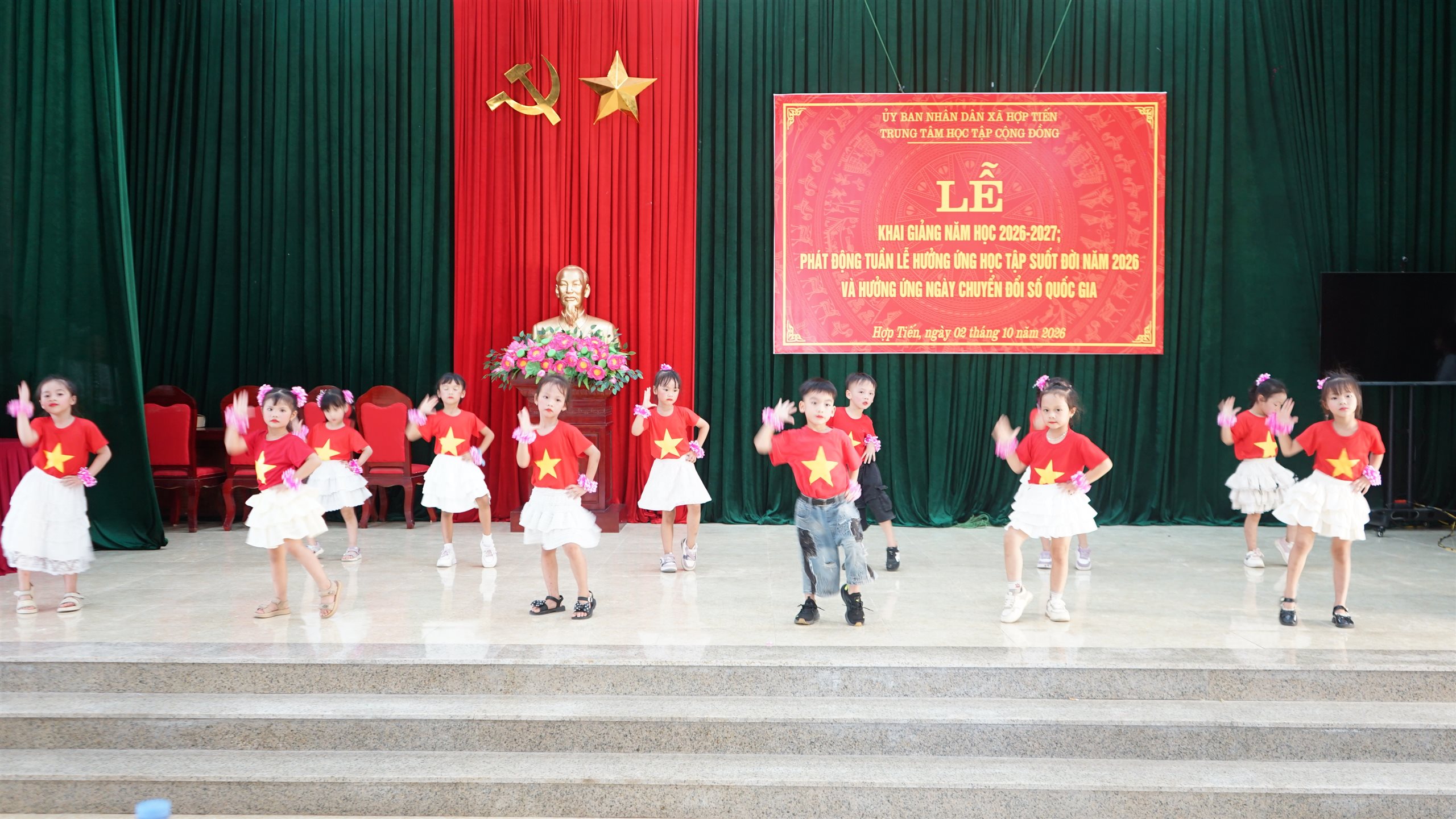 Anh-tin-bai