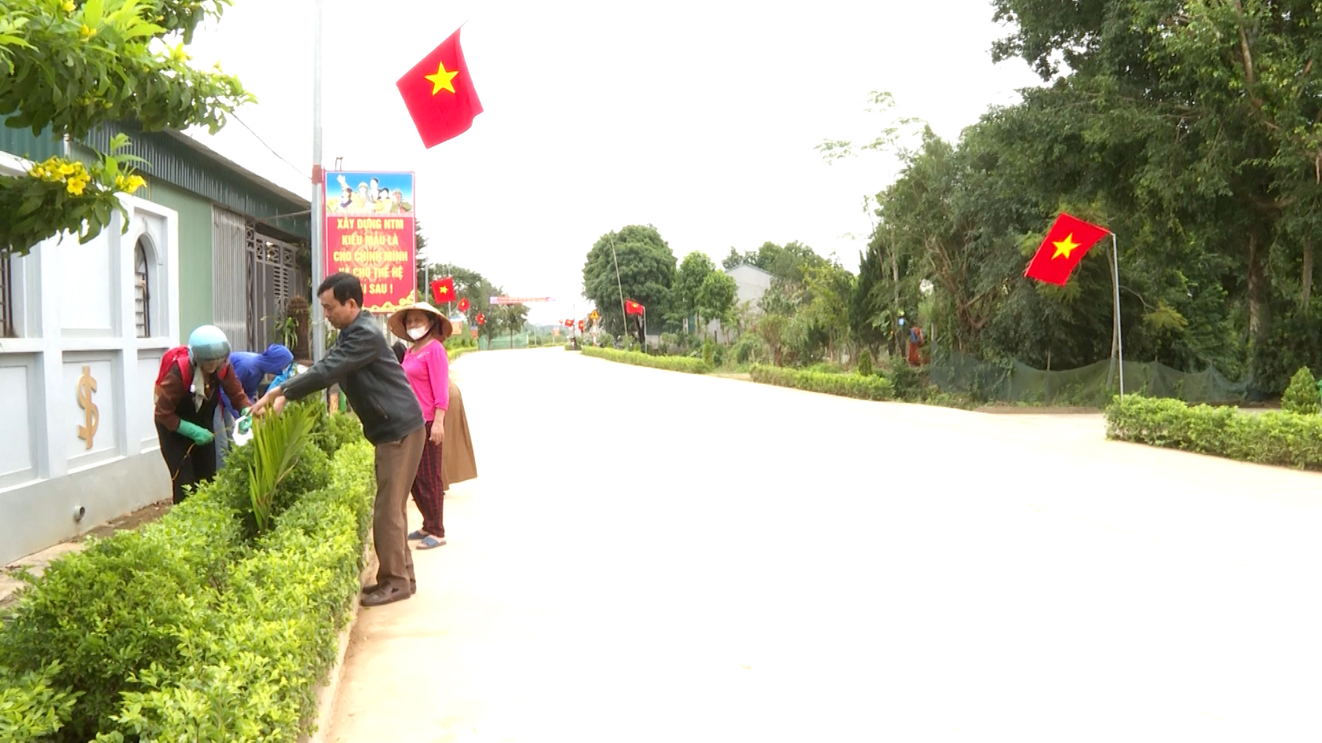 Anh-tin-bai